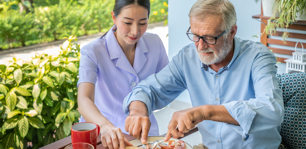 Live-in home care in Connecticut, south of West Chester NY